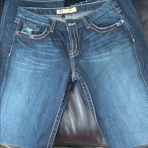 Like New women’s BKE Kate denim jeans 32x37 1/2